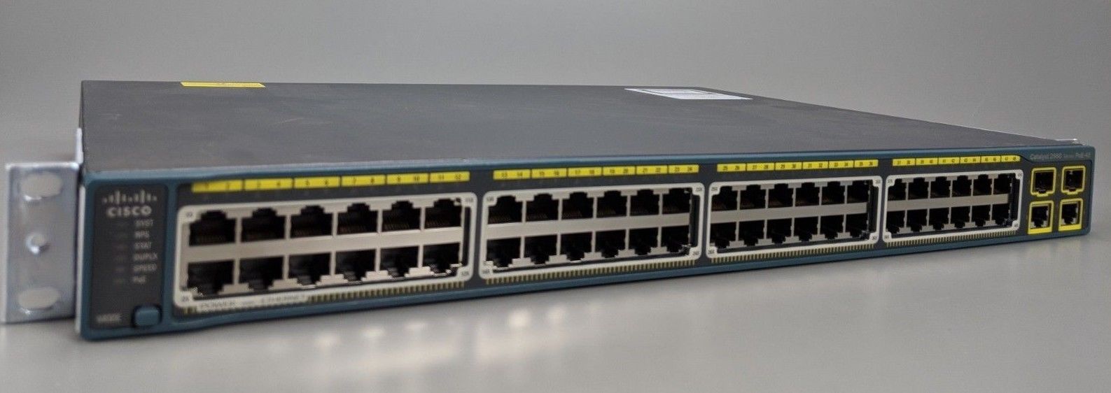 Cisco Catalyst 2960-48PST-L 48-Port PoE Ethernet Switch