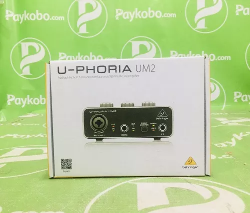 Behringer um2 headphone output on sale